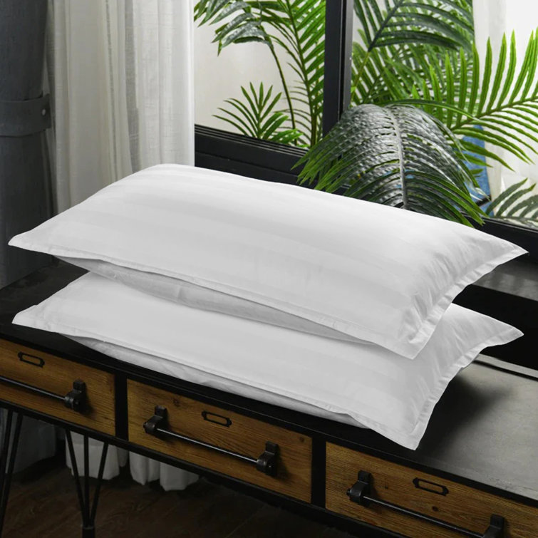 Ebern Designs Microfibre 250 TC Reversible Modern & Contemporary Duvet